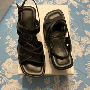 Naturalizer Black Leather Upper Heeled Sandals